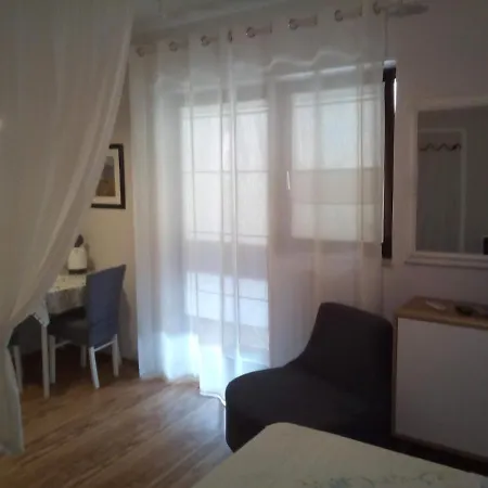 Maris Apartment
